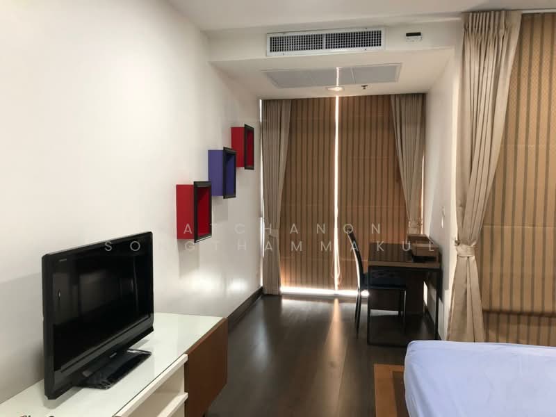 Nusasiri Grand, Bangkok, Soi Sukhumvit 42, Phra Kanong, Khlong Toei, Bangkok, 1 Bedroom, 80 sqm, Condo For Rent, by Ratchanon Songthammakul, 500164242 - DDproperty.com