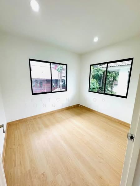 Golden Village Bangna-Kingkaew, Samut Prakan, King Kaew Road, Rachathewa, Bang Plee, Samut Prakan, 3 Bedrooms, 150 sqm, Single Detached House For Sale, by Ratchanon Songthammakul, 500164247 - DDproperty.com