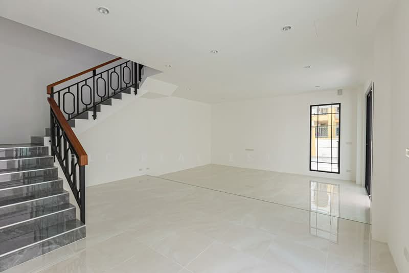 Premium 2 Storey Semi-Detached House Khao Noi East Pattaya, Chon Buri (Pattaya), Bang Lamung, Bang Lamung (Pattaya), Chon Buri (Pattaya), 4 Bedrooms, 148 sqm, Townhouse For Sale, by PLC Real Estate, 500164257 - DDproperty.com