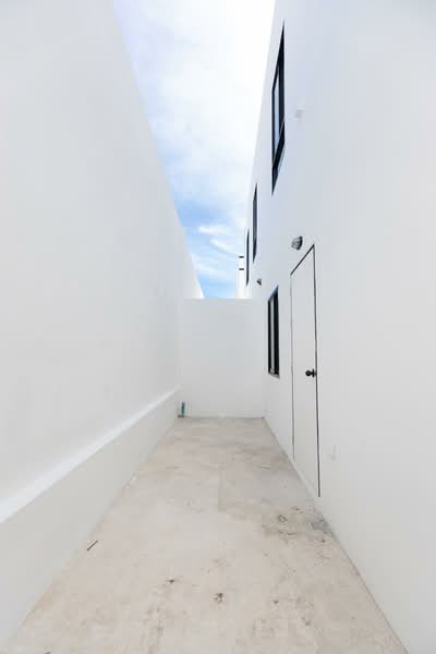 Premium 2 Storey Semi-Detached House Khao Noi East Pattaya, Chon Buri (Pattaya), Bang Lamung, Bang Lamung (Pattaya), Chon Buri (Pattaya), 4 Bedrooms, 148 sqm, Townhouse For Sale, by PLC Real Estate, 500164257 - DDproperty.com