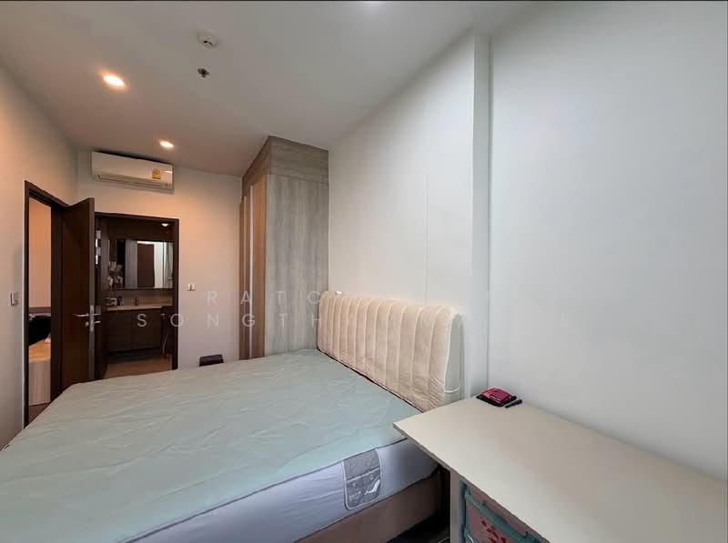 Whizdom Essence, Bangkok, 5 Piyabutr 1 Alley, Bang Chak, Phra Khanong, Bangkok, 2 Bedrooms, 54 sqm, Condo For Rent, by Ratchanon Songthammakul, 500164266 - DDproperty.com