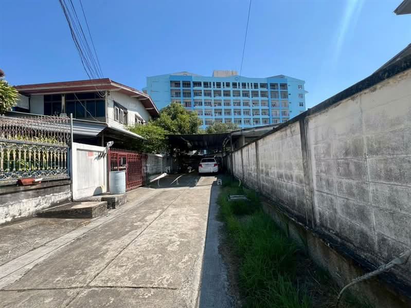 ที่ดิน+บ้านเดี่ยว 2 ชั้น 77 ตร.ว. ที่ดิน+บ้านเดี่ยว ซอยพหลโยธิน37 ถนนพหลโยธิน, Bangkok, Lat Yao, Chatuchak, Bangkok, 2 Bedrooms, 310 sqm, Single Detached House For Sale, by คุณ วีนัสรา บุตรพา (เมล), 500164270 - DDproperty.com