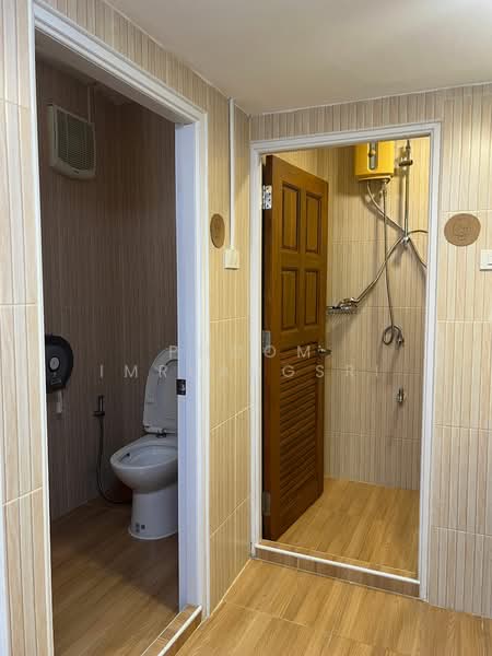 Silom Terrace Condominium, Bangkok, Silom, Silom, Bang Rak, Bangkok, 1 Bedroom, 80 sqm, Condo For Rent, by Phoom Imruangsri, 500164286 - DDproperty.com