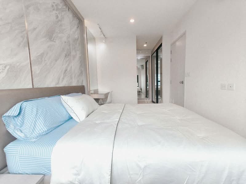 Life Asoke, Bangkok, Asoke-Dindang Road, Bang Kapi, Huai Khwang, Bangkok, 2 Bedrooms, 55 sqm, Condo For Rent, by Napatsawan Tamjorhor, 500164297 - DDproperty.com