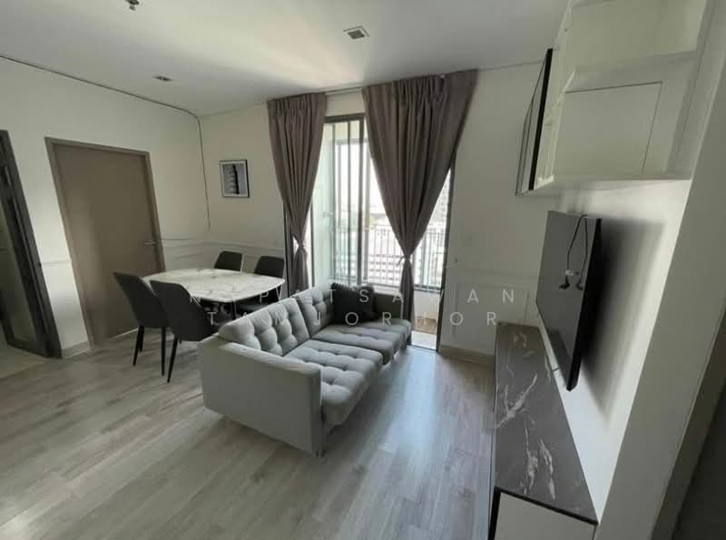 IDEO MOBI Sukhumvit 81, Bangkok, 2097 Sukhumvit Road, Bang Chak, Phra Khanong, Bangkok, 2 Bedrooms, 44 sqm, Condo For Rent, by Napatsawan Tamjorhor, 500164302 - DDproperty.com