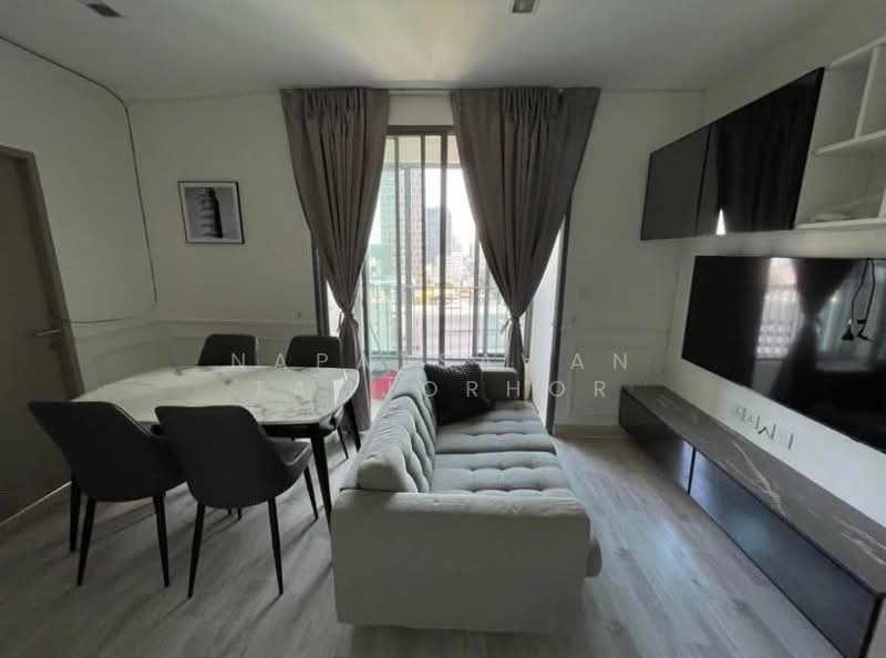 IDEO MOBI Sukhumvit 81, Bangkok, 2097 Sukhumvit Road, Bang Chak, Phra Khanong, Bangkok, 2 Bedrooms, 44 sqm, Condo For Rent, by Napatsawan Tamjorhor, 500164302 - DDproperty.com