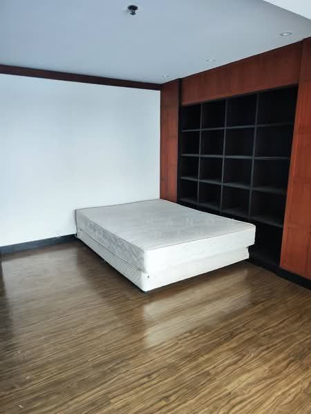 State Tower, Bangkok, 1055 Silom Road, Silom, Bang Rak, Bangkok, 2 Bedrooms, 147 sqm, Condo For Rent, by Ratchanon Songthammakul, 500164303 - DDproperty.com