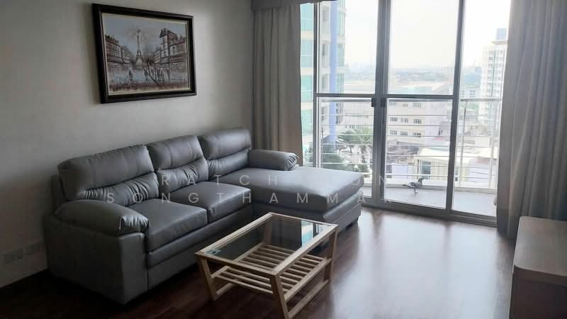 Le Luk Condominium, Bangkok, 1599 291 Sukhumvit Rd, Phra Kanong Nua, Watthana, Bangkok, 1 Bedroom, 52 sqm, Condo For Rent, by Ratchanon Songthammakul, 500164317 - DDproperty.com