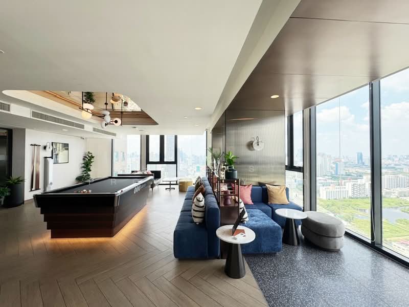 The Base Phetchaburi-Thonglor, Bangkok, Phetchaburi Rd, Bang Kapi, Huai Khwang, Bangkok, 1 Bedroom, 30 sqm, Condo For Sale, by The Best Property เก๋, 500164334 - DDproperty.com