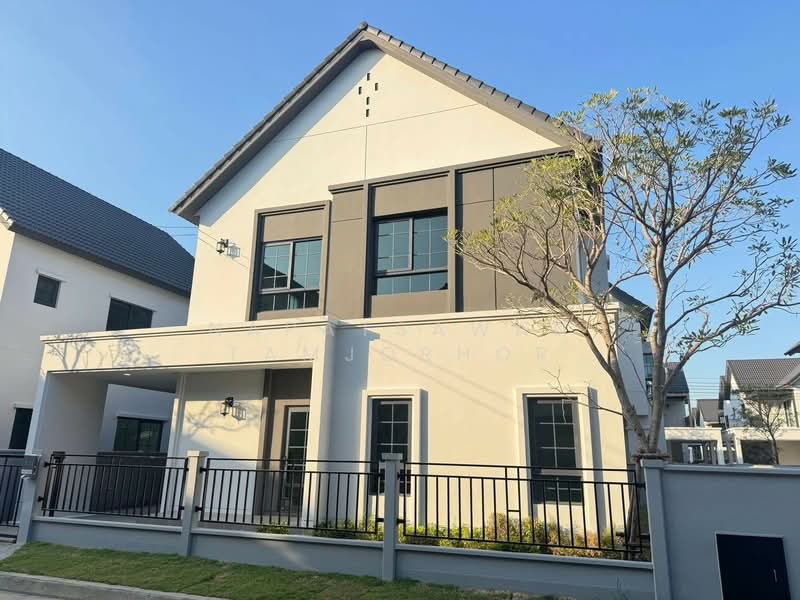 Centro Bangna-Wongwean, Bangkok, Kanchanaphisek Road, Dok Mai, Prawet, Bangkok, 4 Bedrooms, 230 sqm, Single Detached House For Rent, by Napatsawan Tamjorhor, 500164344 - DDproperty.com