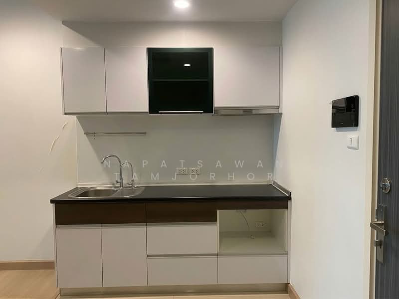 Supalai Lite Ratchada-Naradhiwas, Bangkok, Ratchadaphisek Road, Chong Nonsi, Yan Nawa, Bangkok, 1 Bedroom, 57 sqm, Condo For Rent, by Napatsawan Tamjorhor, 500164362 - DDproperty.com