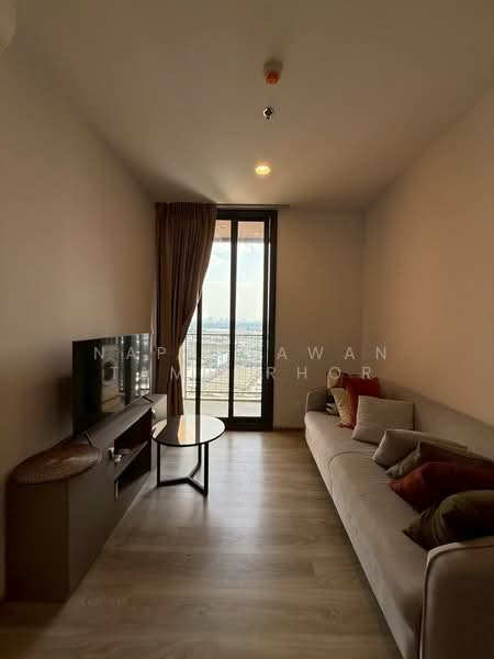 Oka Haus Sukhumvit 36, Bangkok, 3399 Rama 4 Road, Khong Tan, Khlong Toei, Bangkok, 1 Bedroom, 34 sqm, Condo For Rent, by Napatsawan Tamjorhor, 500164377 - DDproperty.com