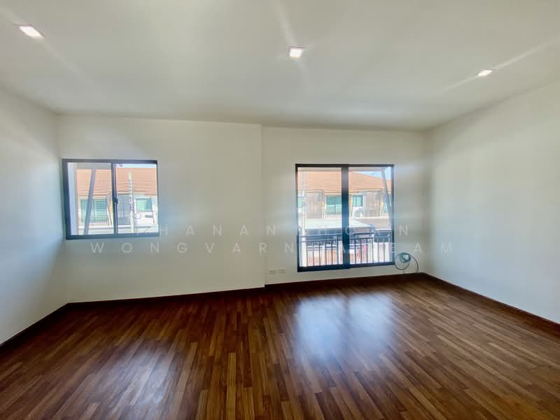 Pruksa Ville 73 Patthanakan, Bangkok, Soi Pattanakarn 38, Suan Luang, Suan Luang, Bangkok, 3 Bedrooms, 120 sqm, Townhouse For Sale, by Thananthorn Wongvarnkaseam, 500164410 - DDproperty.com