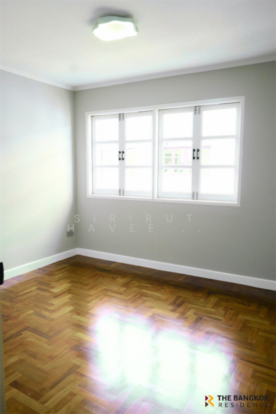 Townhome Area Lat Phrao, กรุงเทพ, จอมพล, จตุจักร, กรุงเทพ, 303 ตร.ม., ทาวน์เฮ้าส์ ขาย, โดย Sirirut Havee Akehurst, 500164465 - DDproperty.com