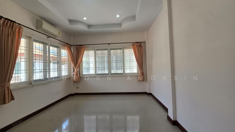ฐานมั่นคง1, Pathum Thani, Khlong Nung, Khlong Luang, Pathum Thani, 3 Bedrooms, 193 sqm, Single Detached House For Sale, by Jatuporn Amonsin, 500164475 - DDproperty.com