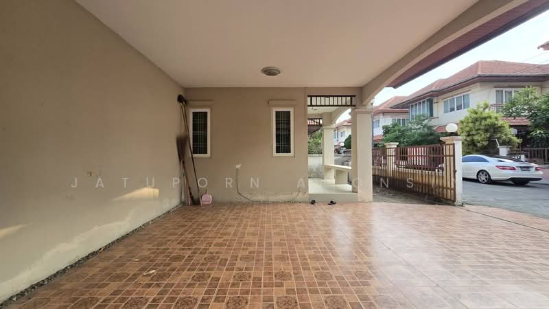 For Sale - ฐานมั่นคง1, Pathum Thani