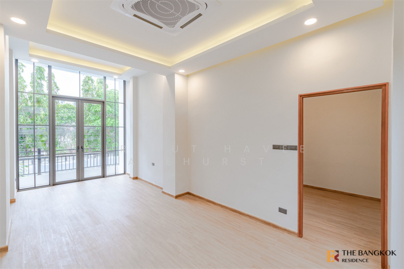 House Area Ekamai, กรุงเทพ, คลองตันเหนือ, วัฒนา, กรุงเทพ, 303 ตร.ม., ทาวน์เฮ้าส์ ขาย, โดย Sirirut Havee Akehurst, 500164490 - DDproperty.com