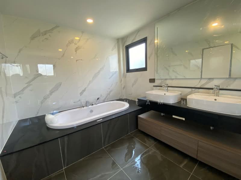 The City Sukhumvit-Onnut, Bangkok, 588/2 Soi On Nut 70/1, Prawet, Prawet, Bangkok, 4 Bedrooms, 252 sqm, Single Detached House For Sale, by Jetsada Theamphet, 500164502 - DDproperty.com