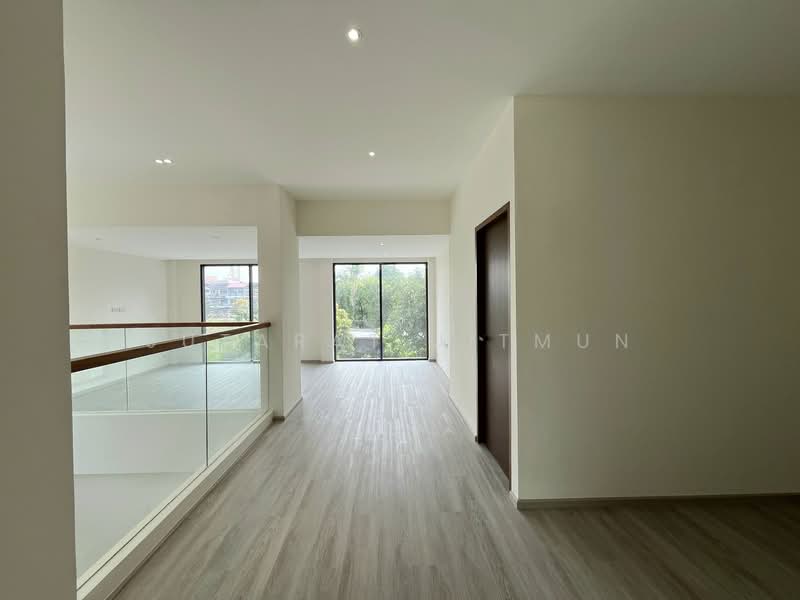 บ้านเดี่ยว ซอยปรีดีพนมยงค์ 42, Bangkok, Khlong Tan Nua, Watthana, Bangkok, 4 Bedrooms, 401 sqm, Single Detached House For Sale, by Jutarat Jitmun, 500164537 - DDproperty.com