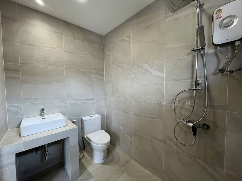 บ้านเดี่ยว ซอยปรีดีพนมยงค์ 42, กรุงเทพ, คลองตันเหนือ, วัฒนา, กรุงเทพ, 401 ตร.ม., บ้านเดี่ยว ขาย, โดย Jutarat Jitmun, 500164537 - DDproperty.com