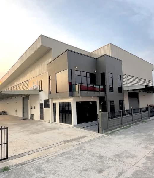 ทำเลกระทุ่มแบน ต.คลองมะเดื่อ ให้เช่าโรงงาน โกดังพร้อมออฟฟิศ พื้นที่ 3 ไร่ อาคารสวย พร้อมอยู่, สมุทรสาคร, คลองมะเดื่อ, กระทุ่มแบน, สมุทรสาคร, 3,000 ตร.ม., โกดัง-โรงงาน ให้เช่า, โดย บุษบา รัตนวงษ์ชัย, 500164546 - DDproperty.com