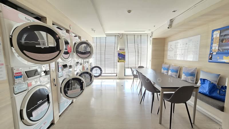 NUE Noble Ngamwongwan, Nonthaburi, Ngamwongwan Road, Bang Khen, Muang Nonthaburi, Nonthaburi, 1 Bedroom, 27 sqm, Condo For Rent, by Naphattarat Rachatacharoonrut (NATTY), 500164558 - DDproperty.com