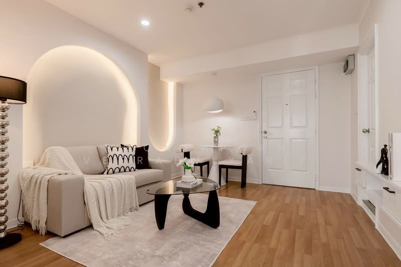 Lumpini Place Phahol-Saphankhwai, Bangkok, 171 Pradipat Road, Samsen Nai, Phaya Thai, Bangkok, 1 Bedroom, 35 sqm, Condo For Sale, by Poonyaporn Veerabulyarit, 500164566 - DDproperty.com