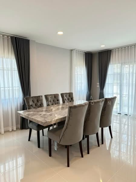 Centro Bangna, Samut Prakan, 111 Soi 3, Bang Kaeo, Bang Plee, Samut Prakan, 4 Bedrooms, 303 sqm, Single Detached House For Rent, by Maiyara Juancharoen, 500164586 - DDproperty.com