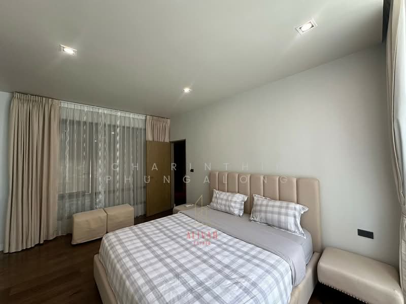 Quarter 39, Bangkok, 138  Soi Sukhumvit 39, Khlong Tan Nua, Watthana, Bangkok, 4 Bedrooms, 500 sqm, Townhouse For Rent, by Charinthip Phungalong, 500164611 - DDproperty.com