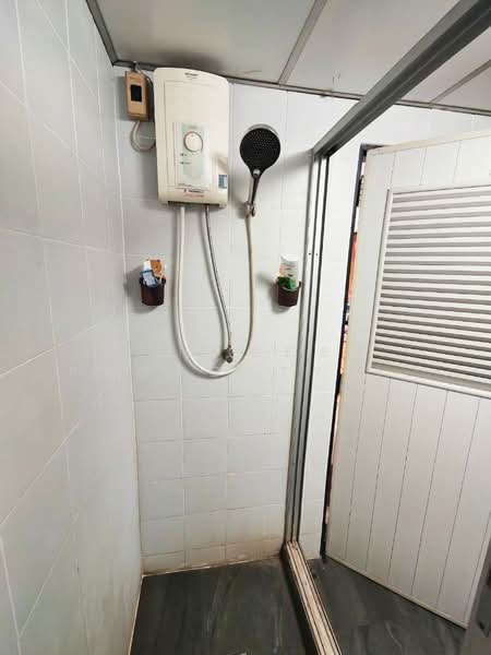 Laem Chabang Tower, Chon Buri (Pattaya), Thung Suk La, Si Racha, Chon Buri (Pattaya), 2 Bedrooms, 91 sqm, Condo For Sale, by The Best Property ชมพู่, 500164621 - DDproperty.com