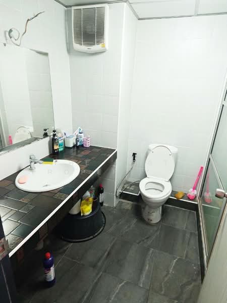 Laem Chabang Tower, Chon Buri (Pattaya), Thung Suk La, Si Racha, Chon Buri (Pattaya), 2 Bedrooms, 91 sqm, Condo For Sale, by The Best Property ชมพู่, 500164621 - DDproperty.com