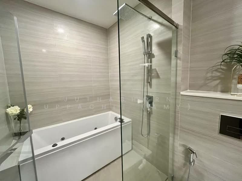 Park Origin Thonglor, Bangkok, Soi Thonglor 10, Sukhumvit Road, Khlong Tan Nua, Watthana, Bangkok, 2 Bedrooms, 46 sqm, Condo For Rent, by Juthabhorn Uppachit (Amy), 500164625 - DDproperty.com