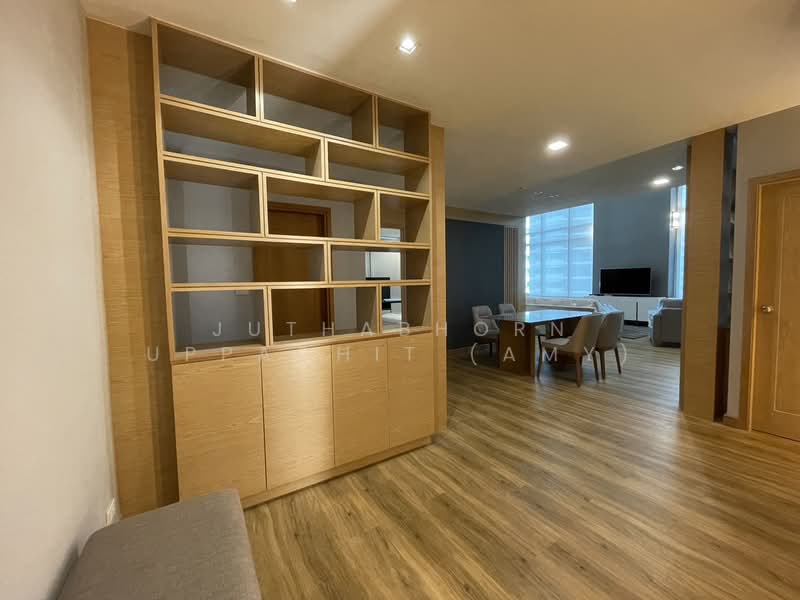 The Emporio Place, Bangkok, 93 Soi Sukhumvit 24, Sukhumvit Road, Khong Tan, Khlong Toei, Bangkok, 2 Bedrooms, 142 sqm, Condo For Rent, by Juthabhorn Uppachit (Amy), 500164633 - DDproperty.com