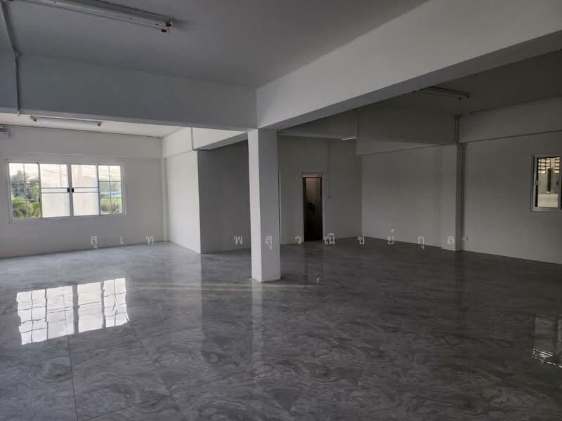 ขายโกดังพร้อมสำนักงาน เพิ่งสร้างเสร็จ ศรีราชา ชลบุรี เนื้อที่ 2 ไร่ 4 ตร.ว. ใกล้นิคมปิ่นทอง 2 กม, ชลบุรี, บึง, ศรีราชา, ชลบุรี, 1,614 ตร.ม., โกดัง-โรงงาน ขาย, โดย สุเทพ พสุวณิชย์กุล, 500164669 - DDproperty.com