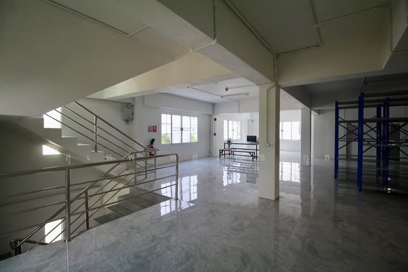 New Warehouse with 3-Storey Office for Sale Si Racha, Chonburi 2 km from Pinthong Industrial Estate, Chon Buri (Pattaya), Bueng, Si Racha, Chon Buri (Pattaya), , 1,614 sqm, Warehouse/Factory For Sale, by สุเทพ พสุวณิชย์กุล, 500164669 - DDproperty.com
