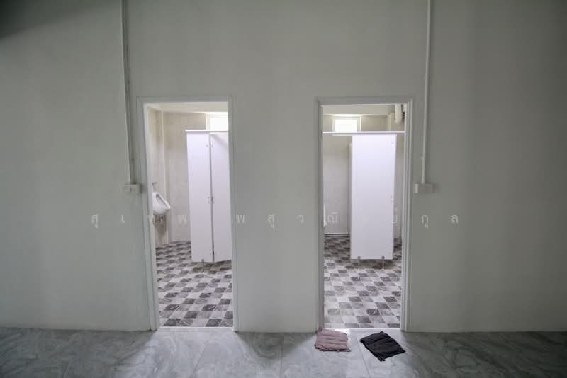 New Warehouse with 3-Storey Office for Sale Si Racha, Chonburi 2 km from Pinthong Industrial Estate, Chon Buri (Pattaya), Bueng, Si Racha, Chon Buri (Pattaya), , 1,614 sqm, Warehouse/Factory For Sale, by สุเทพ พสุวณิชย์กุล, 500164669 - DDproperty.com