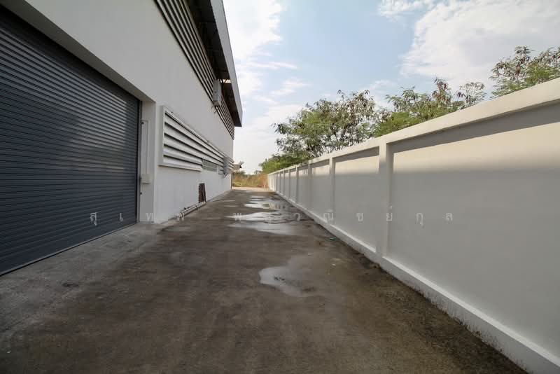 New Warehouse with 3-Storey Office for Sale Si Racha, Chonburi 2 km from Pinthong Industrial Estate, Chon Buri (Pattaya), Bueng, Si Racha, Chon Buri (Pattaya), , 1,614 sqm, Warehouse/Factory For Sale, by สุเทพ พสุวณิชย์กุล, 500164669 - DDproperty.com