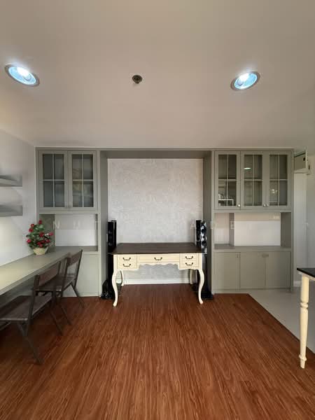 Belle Grand Rama 9 : เบลล์ แกรนด์ พระราม 9, กรุงเทพ, 131 ถนนพระราม 9, ห้วยขวาง, ห้วยขวาง, กรุงเทพ, 150 ตร.ม., คอนโด ให้เช่า, โดย Nutthavadee Kittihut, 500164672 - DDproperty.com