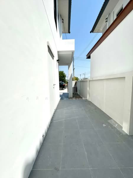 ขายบ้านเดี่ยวมือหนึ่งหลังใหญ่ ซอยลุงเทิ้ม ศรีราชา, Chon Buri (Pattaya), Surasak, Si Racha, Chon Buri (Pattaya), 3 Bedrooms, 170 sqm, Single Detached House For Sale, by Dusit Saengfa, 500164687 - DDproperty.com