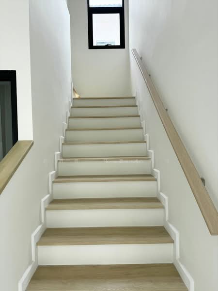 ขายบ้านเดี่ยวมือหนึ่งหลังใหญ่ ซอยลุงเทิ้ม ศรีราชา, Chon Buri (Pattaya), Surasak, Si Racha, Chon Buri (Pattaya), 3 Bedrooms, 170 sqm, Single Detached House For Sale, by Dusit Saengfa, 500164687 - DDproperty.com