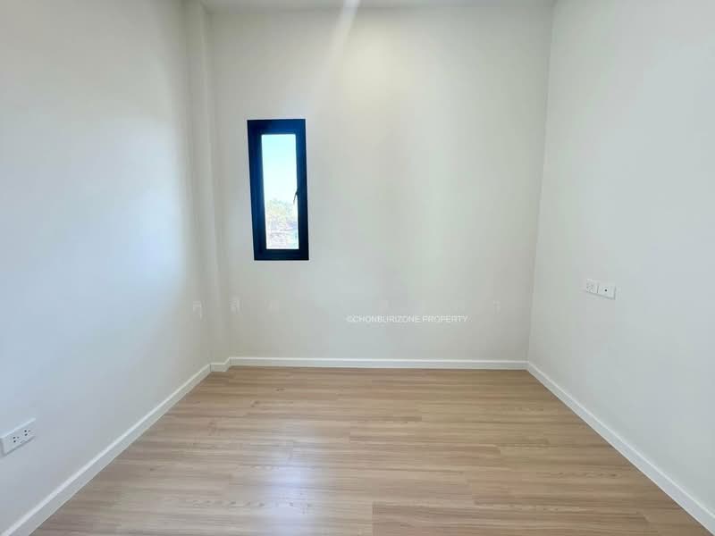 ขายบ้านเดี่ยวมือหนึ่งหลังใหญ่ ซอยลุงเทิ้ม ศรีราชา, ชลบุรี, สุรศักดิ์, ศรีราชา, ชลบุรี, 170 ตร.ม., บ้านเดี่ยว ขาย, โดย ดุสิต แสงฟ้า, 500164687 - DDproperty.com