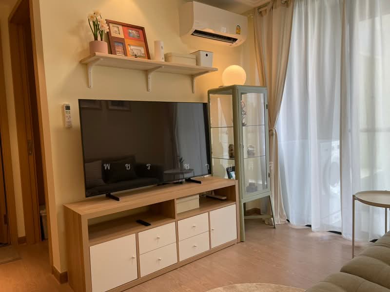 Regal Sathon-Naradhiwas, Bangkok, Naradhiwas Rajanagarindra Road, Thung Maha Mek, Sathon, Bangkok, 1 Bedroom, 34 sqm, Condo For Rent, by พชร ชาญศิริ, 500164689 - DDproperty.com