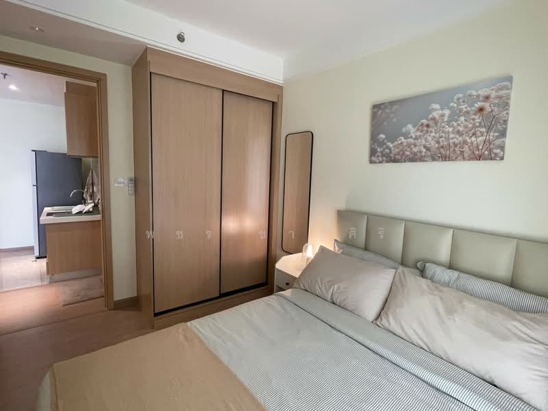 Regal Sathon-Naradhiwas, Bangkok, Naradhiwas Rajanagarindra Road, Thung Maha Mek, Sathon, Bangkok, 1 Bedroom, 34 sqm, Condo For Rent, by พชร ชาญศิริ, 500164689 - DDproperty.com