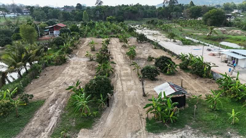 ขายที่ดิน 3 ไร่ ทำเลดี นาพร้าว ศรีราชา, Chon Buri (Pattaya), Surasak, Si Racha, Chon Buri (Pattaya), , 4,800 sqm, Land For Sale, by Dusit Saengfa, 500164696 - DDproperty.com