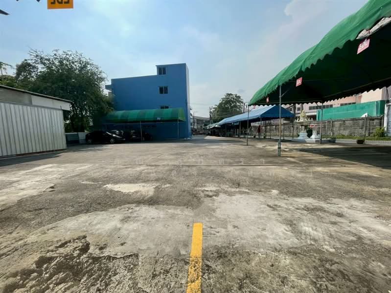 ที่ดิน + ห้องเช่า 3 ชั้น 370 ตร.ว. ซอยนวมินทร์74 แยก1 ใกล้แม็กแวลู่ ถนนนวมินทร์, Bangkok, Khlong Kum, Bueng Kum, Bangkok, , 1,480 sqm, Land For Sale, by คุณ สุภัตรา พลอยแดง (แพร), 500164698 - DDproperty.com