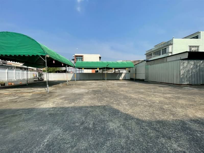 ที่ดิน + ห้องเช่า 3 ชั้น 370 ตร.ว. ซอยนวมินทร์74 แยก1 ใกล้แม็กแวลู่ ถนนนวมินทร์, Bangkok, Khlong Kum, Bueng Kum, Bangkok, , 1,480 sqm, Land For Sale, by คุณ สุภัตรา พลอยแดง (แพร), 500164698 - DDproperty.com