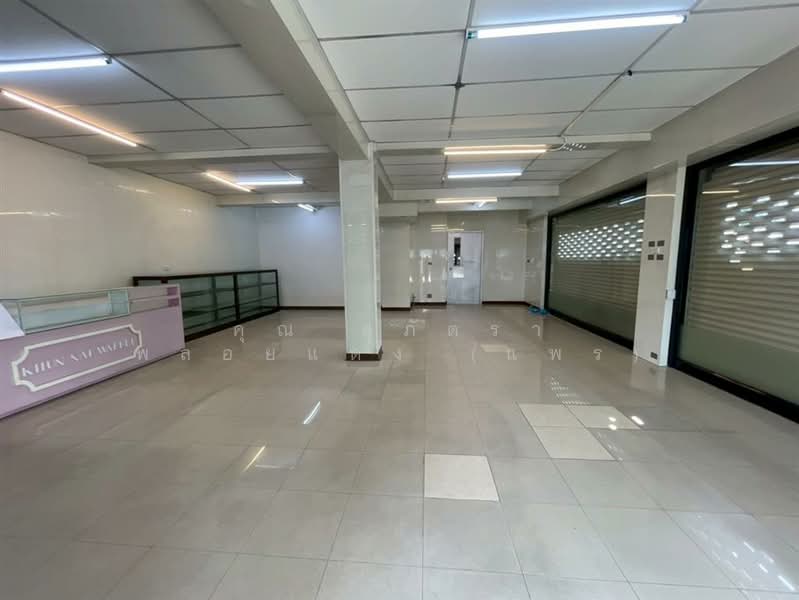 ที่ดิน + ห้องเช่า 3 ชั้น 370 ตร.ว. ซอยนวมินทร์74 แยก1 ใกล้แม็กแวลู่ ถนนนวมินทร์, กรุงเทพ, คลองกุ่ม, บึงกุ่ม, กรุงเทพ, 1,480 ตร.ม., ที่ดิน ขาย, โดย คุณ สุภัตรา พลอยแดง (แพร), 500164698 - DDproperty.com