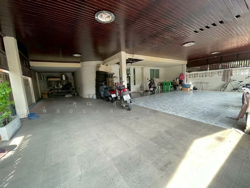 บ้านเดี่ยว 2 ชั้น 60 ตร.ว. หมู่บ้านพัฒนา ซอย7 ใกล้ตลาดสี่มุมเมือง ซอยพหลโยธิน77, Pathum Thani, Khu Khot, Lam Luk Ka, Pathum Thani, 7 Bedrooms, 250 sqm, Single Detached House For Sale, by คุณ สุภัตรา พลอยแดง (แพร), 500164720 - DDproperty.com