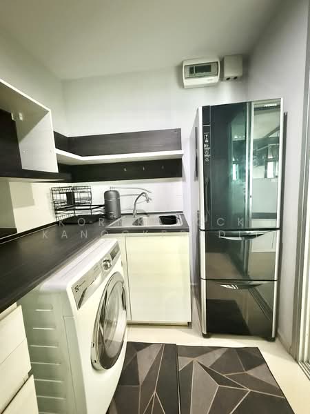 Life Ratchadapisek, Bangkok, 279 Ratchadapisaek Road, Huai Khwang, Huai Khwang, Bangkok, 2 Bedrooms, 45 sqm, Condo For Rent, by Kornkanock Kanockpradit, 500164744 - DDproperty.com