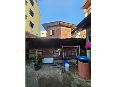 ขาย - ขายที่ดินแปลงศักยภาพ พร้อมสิ่งปลูกสร้างติดถนนเส้นหลัก ใกล้อนุสาวรีย์ชัย เชื่อมต่อทุกการเดินทาง, กรุงเทพ